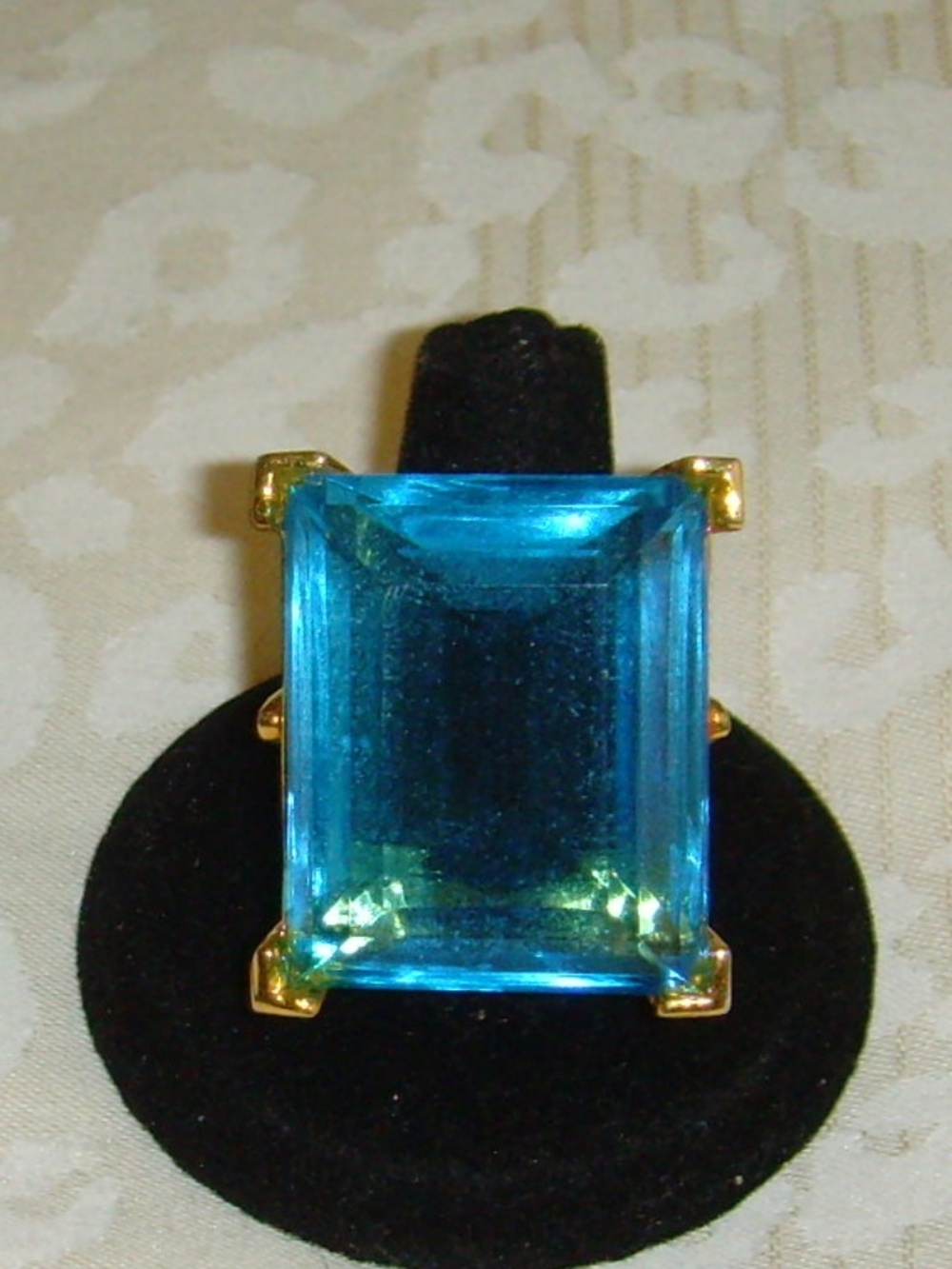 Kenneth J Lane (KJL) RARE Vintage Faux Blue Stone Ring (7) - Picture 4 of 11